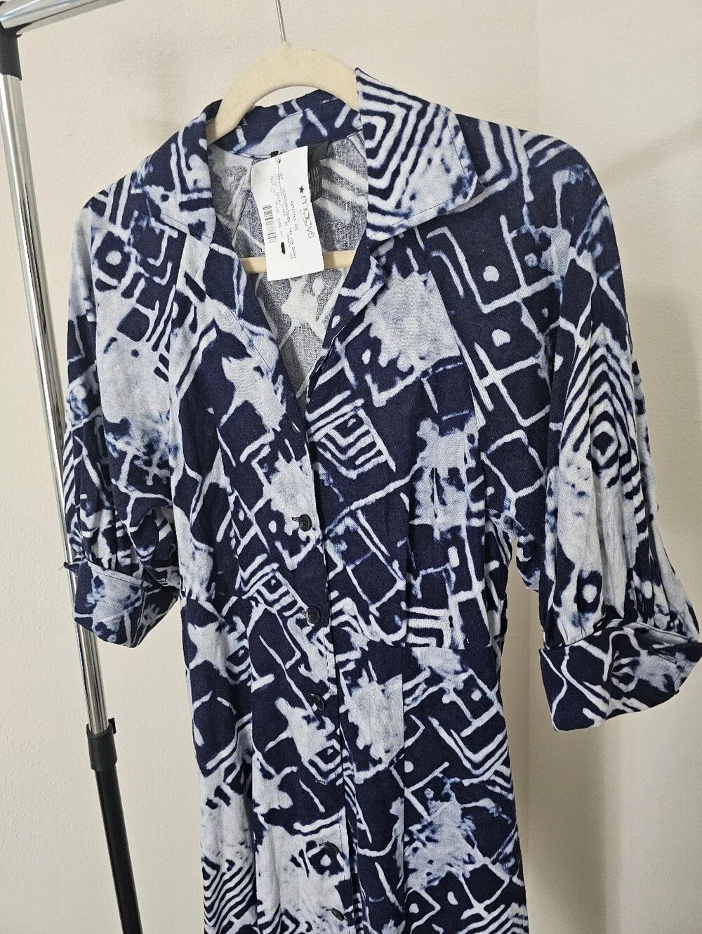 Women's Clothing (797) - Picture 6 of 10